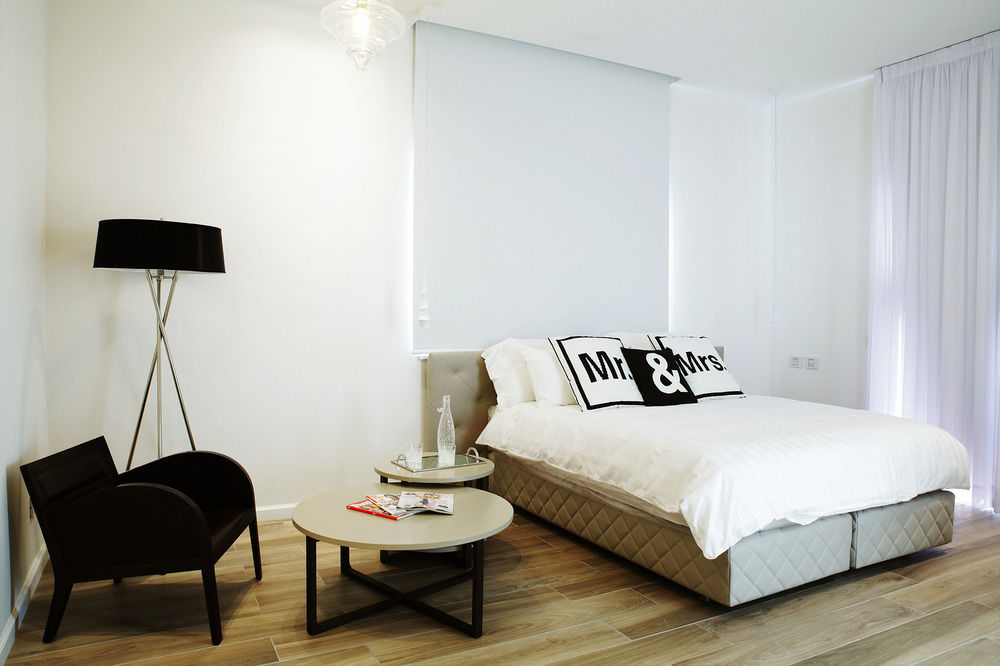 K Suites Tlv By The Beach Тел Авив Екстериор снимка