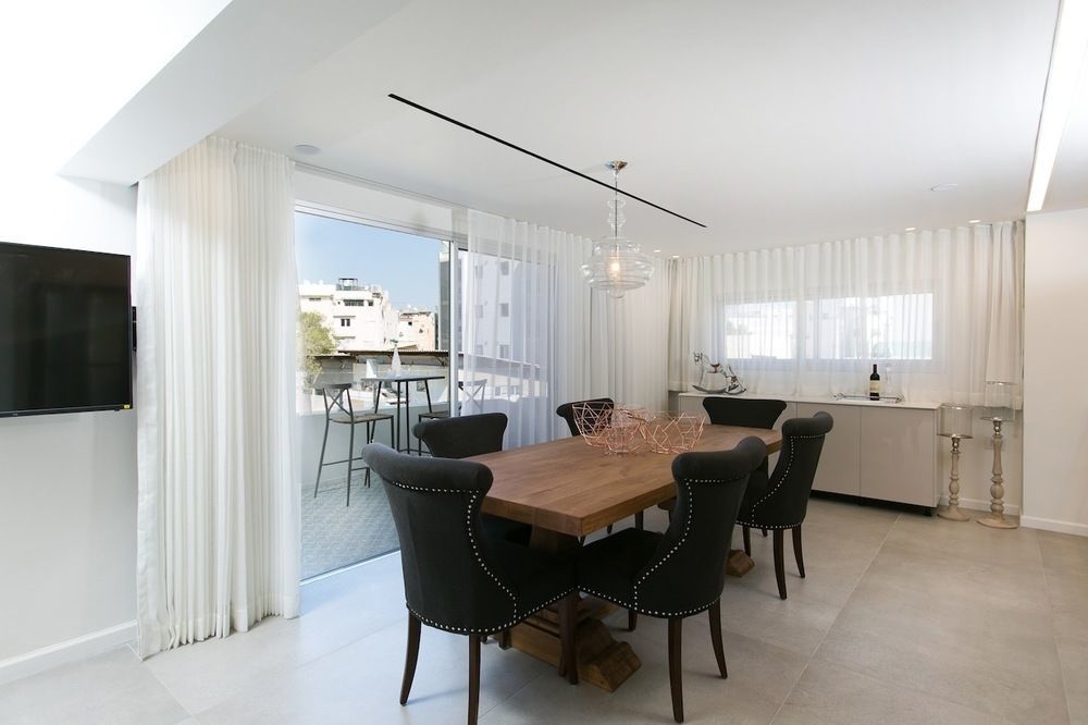 K Suites Tlv By The Beach Тел Авив Екстериор снимка
