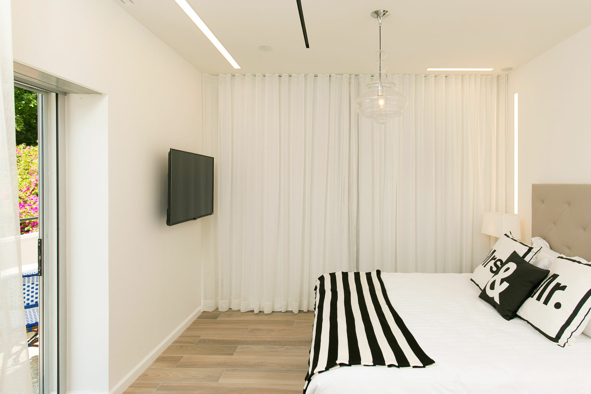 K Suites Tlv By The Beach Тел Авив Екстериор снимка